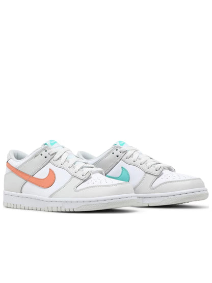 Nike Dunk Low Tropical Twist (GS)  CW1590-101